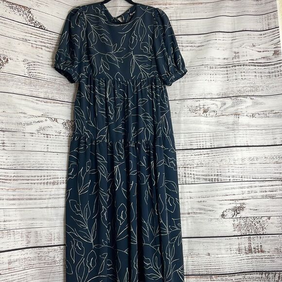 En Saison Dress Womens Size Small tiered floral puff-sleeve open back midi - Picture 6 of 11